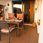 Private With Stunning Ocean Views And Sunset. アパート タウリト