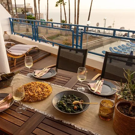 Private With Stunning Ocean Views And Sunset. شقة *