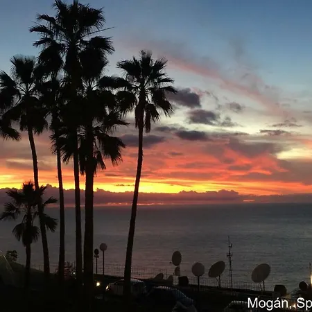 Private With Stunning Ocean Views And Sunset. Taurito