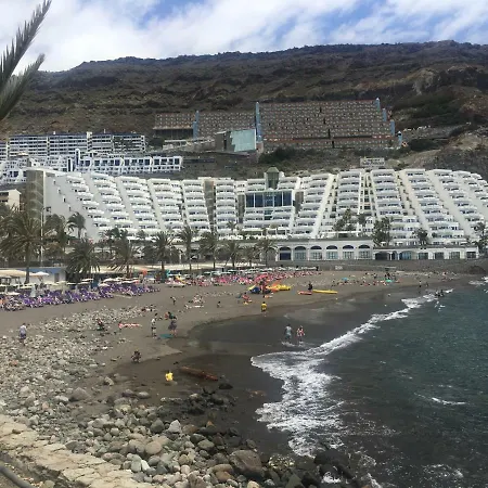 Private With Stunning Ocean Views And Sunset. Apartment