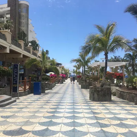 Private With Stunning Ocean Views And Sunset.