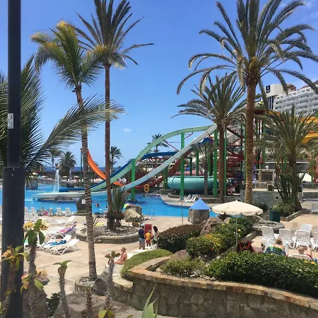 Private With Stunning Ocean Views And Sunset.